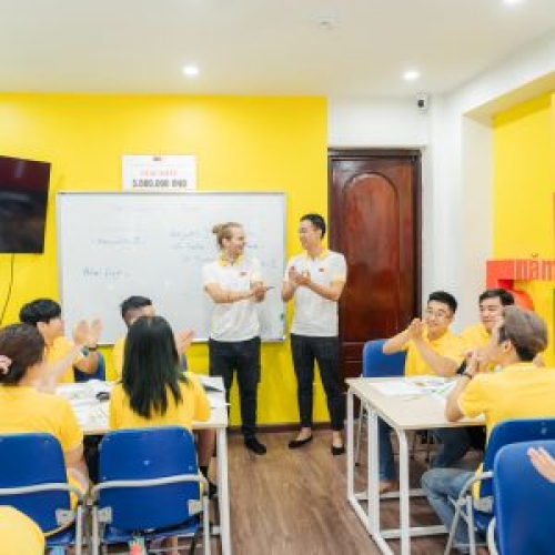 Tiếng Canada cho các đối tượng: Làm việc, Du lịch, Thăm thân, Đoàn tụ gia đình